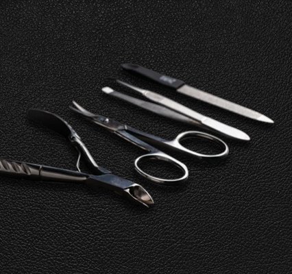 Manicure Instruments Kit